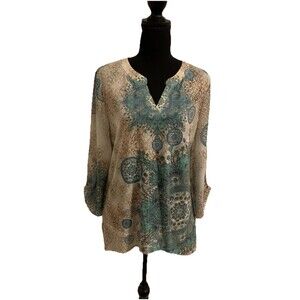 CHICOS Size 0 Womens Small S Top Mandala Print Rolled Tab Asymmetrical Hem
